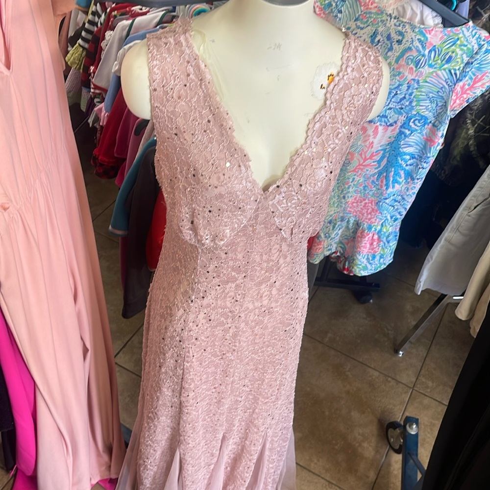Women’s formal dress